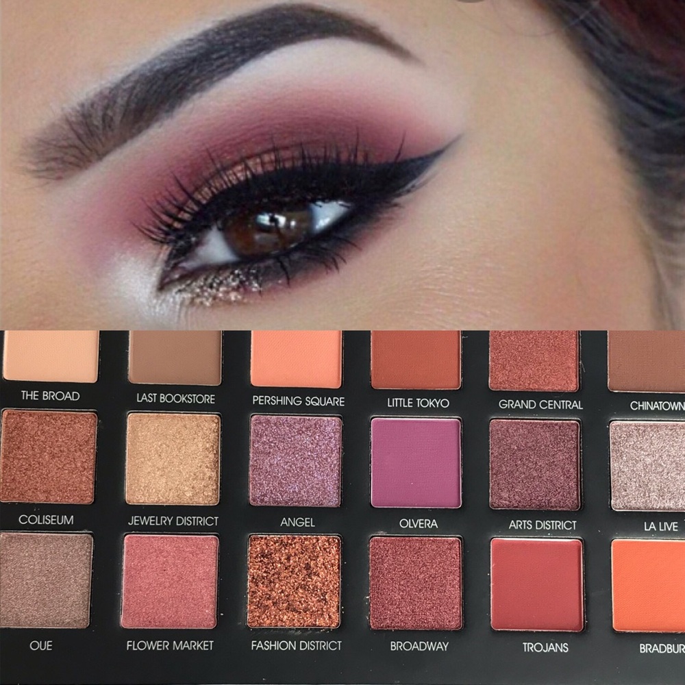 Downtown 18 Color Eyeshadow Palette